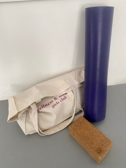 Wellness and Wonders Girls Club - Sustainable Shopping Bag Organic XL Tote Bag Ethical Oversized Tote in Natural White