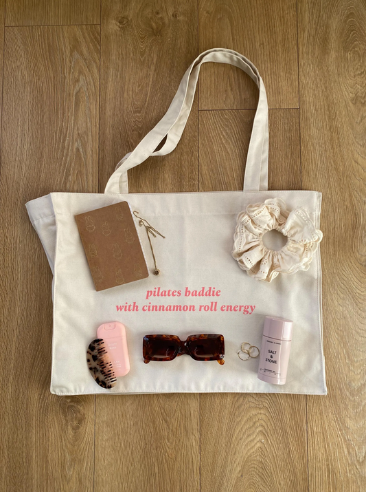 Pilates Baddie - Sustainable Shopping Bag White Pink